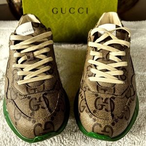 New! Gucci Rython Green Men’s size 10.5